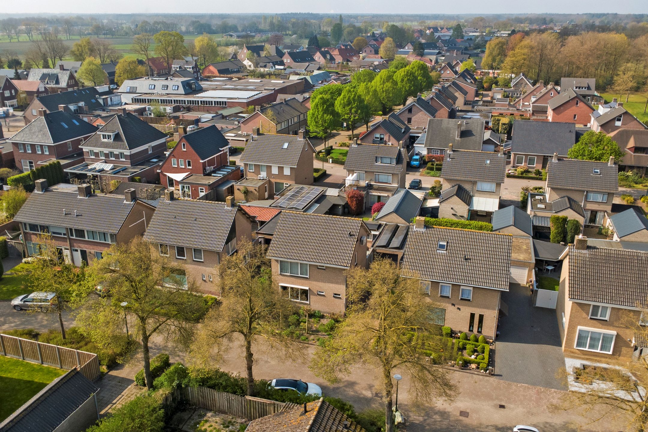 Photo 51 of Burgemeester Magneestraat 8