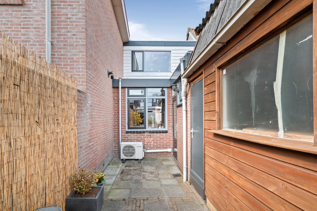 Photo 23 of Wagenstraat 31