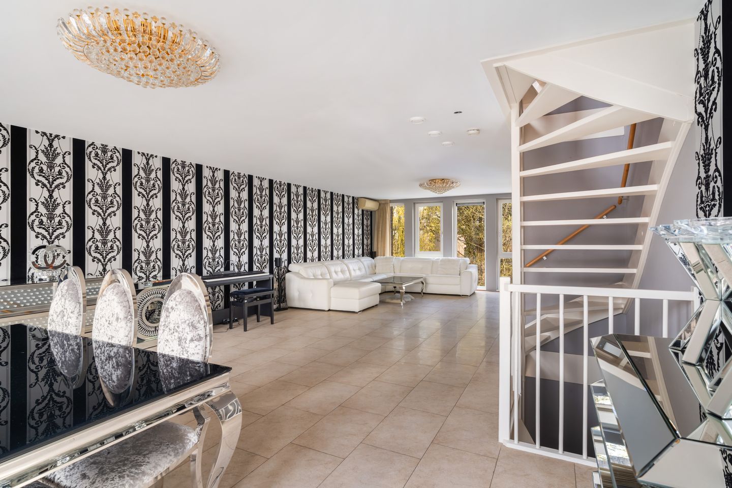 Spacious Townhouse by the Water in Child-Friendly Riethof Neighborhood — 20