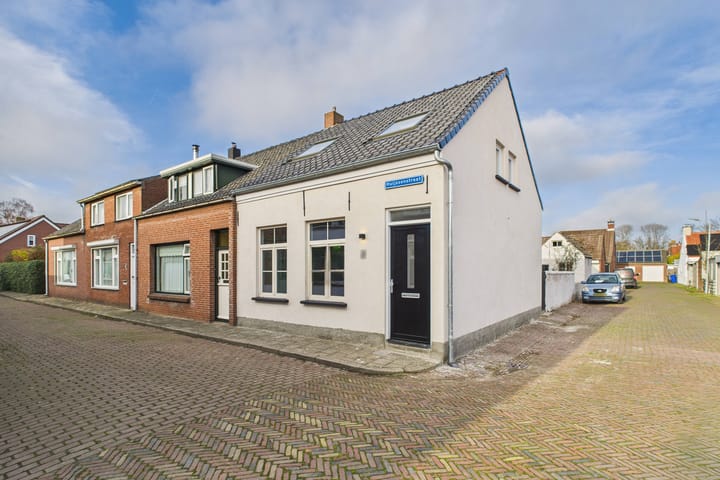Foto 2 van Huijssenstraat 2