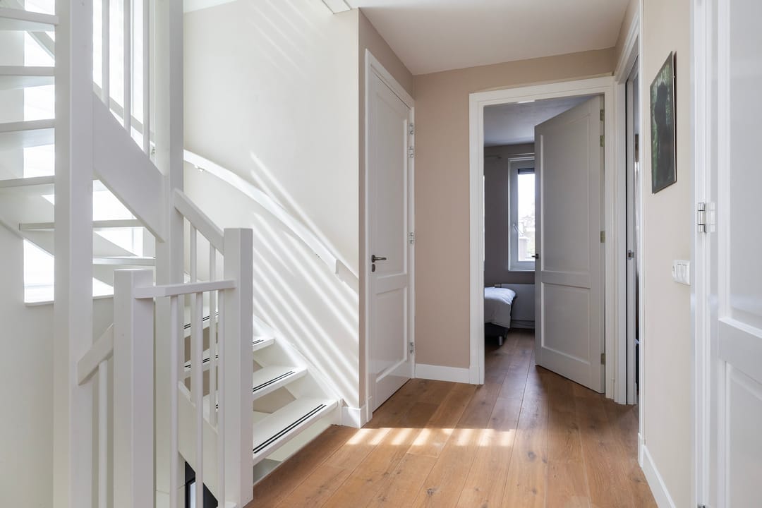 Semi-Detached Home with Panoramic Views of Protected Nature Reserve — 28