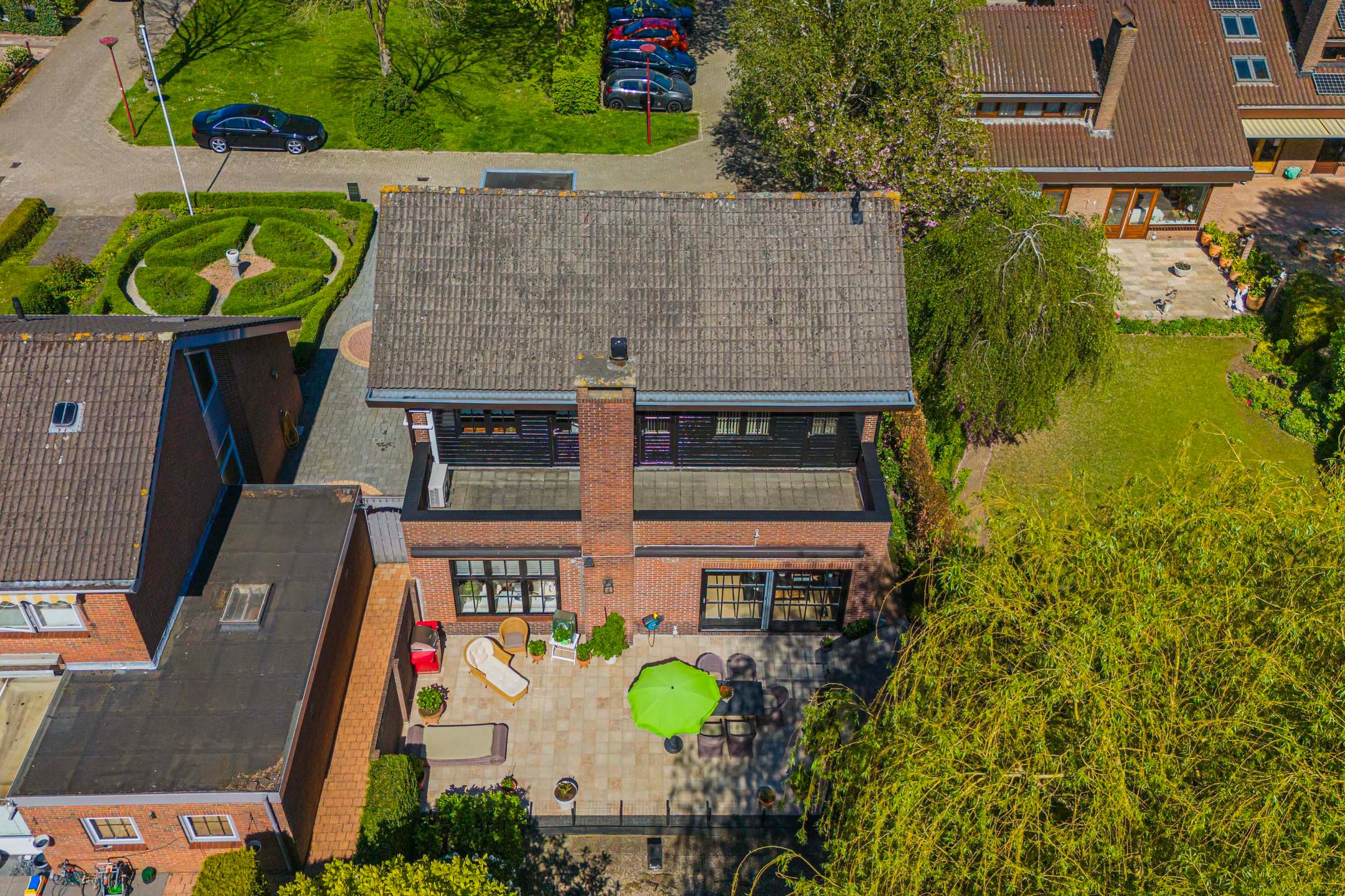 Spacious detached family home with south-facing garden and home office in Nieuwegein — 60