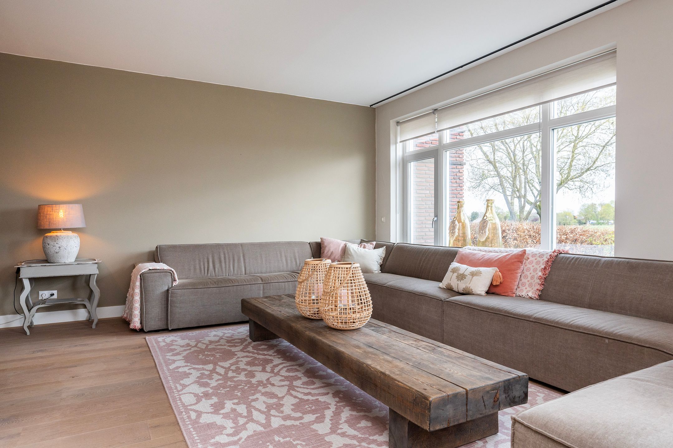 Semi-Detached Home with Panoramic Views of Protected Nature Reserve — 12