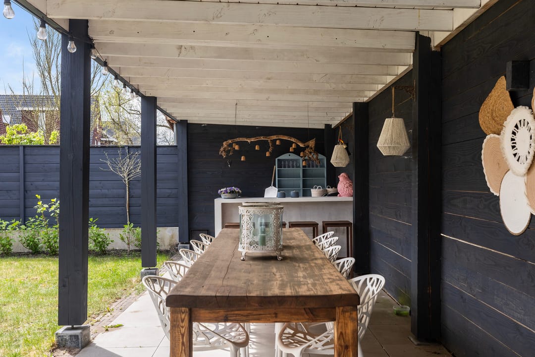 Semi-Detached Home with Panoramic Views of Protected Nature Reserve — 46