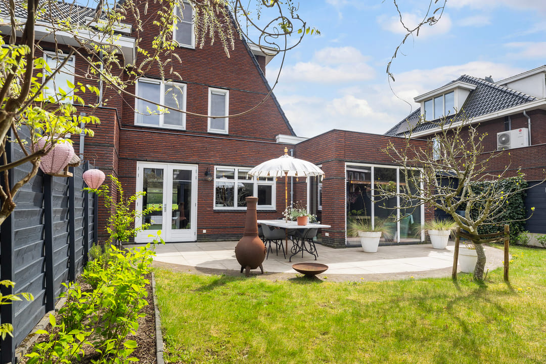 Semi-Detached Home with Panoramic Views of Protected Nature Reserve — 47
