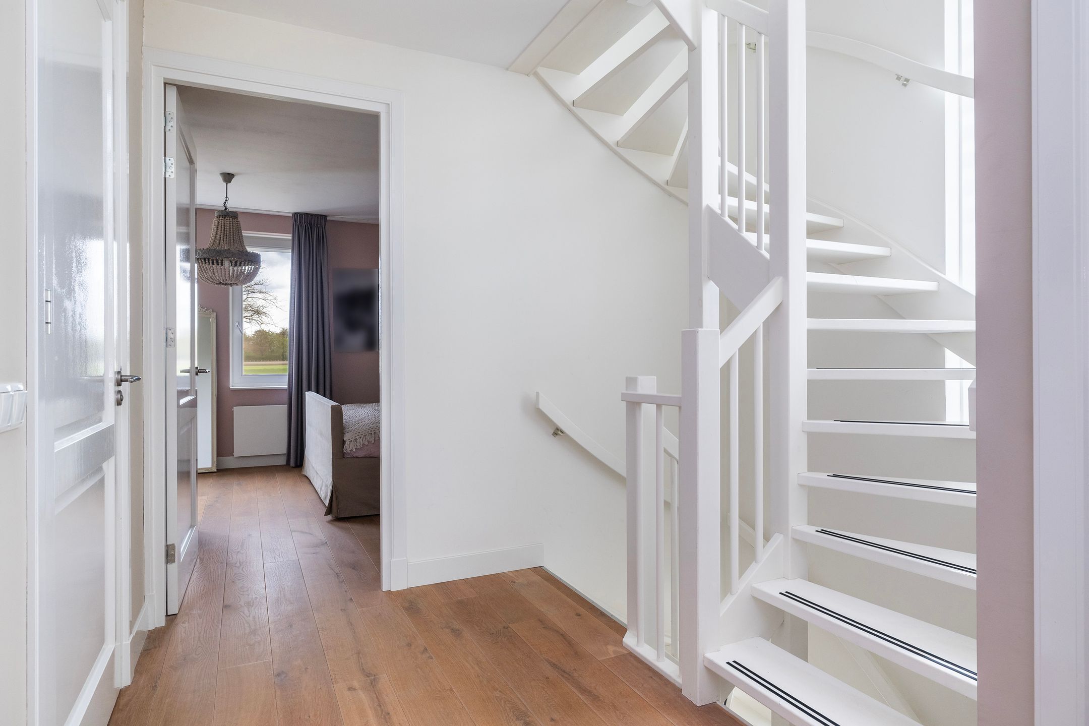 Semi-Detached Home with Panoramic Views of Protected Nature Reserve — 27