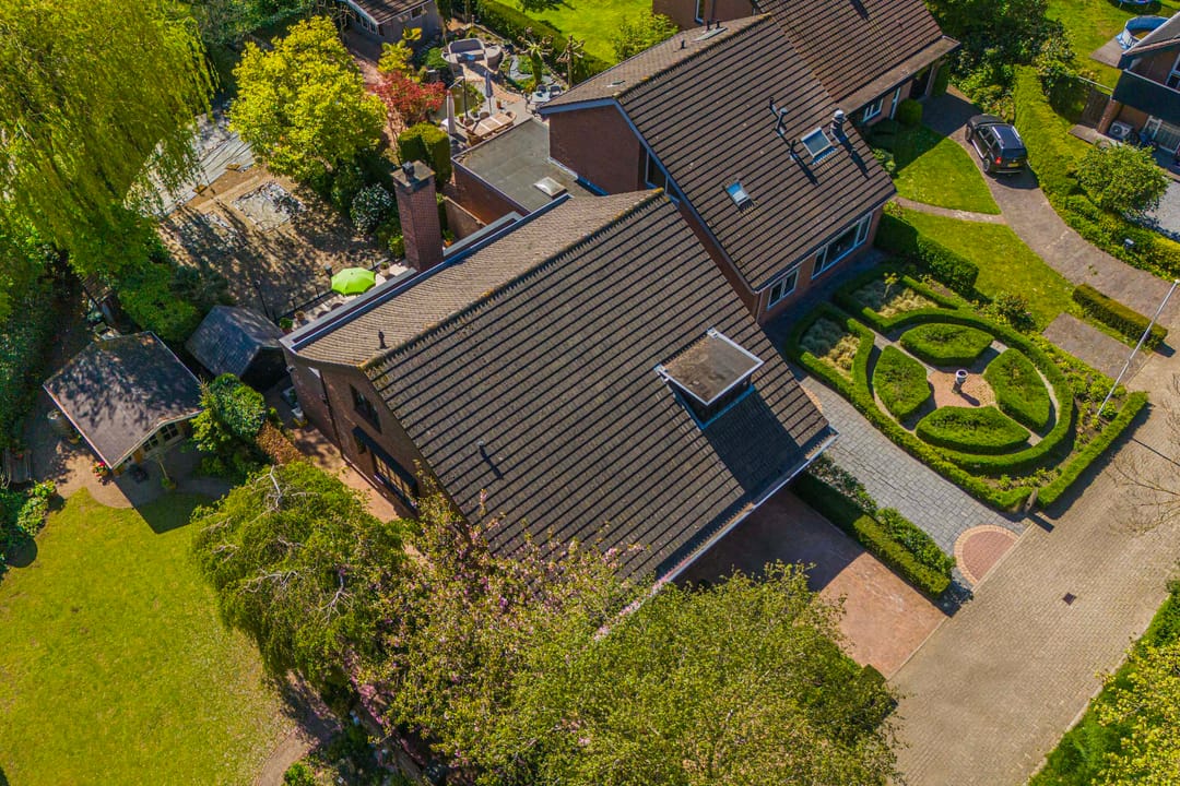 Spacious detached family home with south-facing garden and home office in Nieuwegein — 58