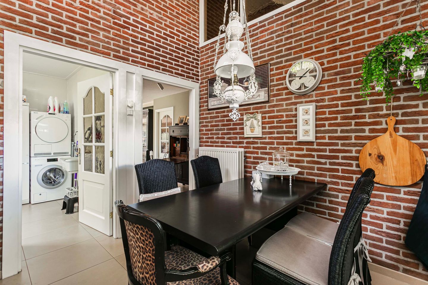 Spacious detached family home with south-facing garden and home office in Nieuwegein — 19