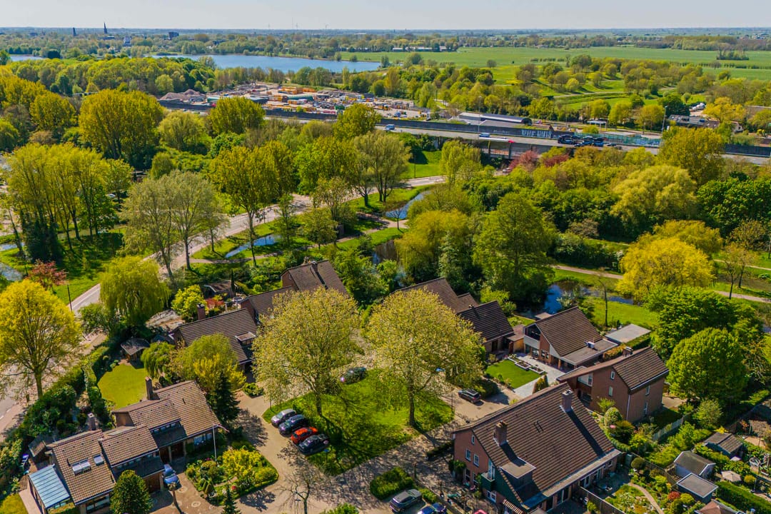 Spacious detached family home with south-facing garden and home office in Nieuwegein — 61