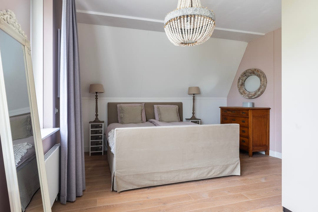 Semi-Detached Home with Panoramic Views of Protected Nature Reserve — 31