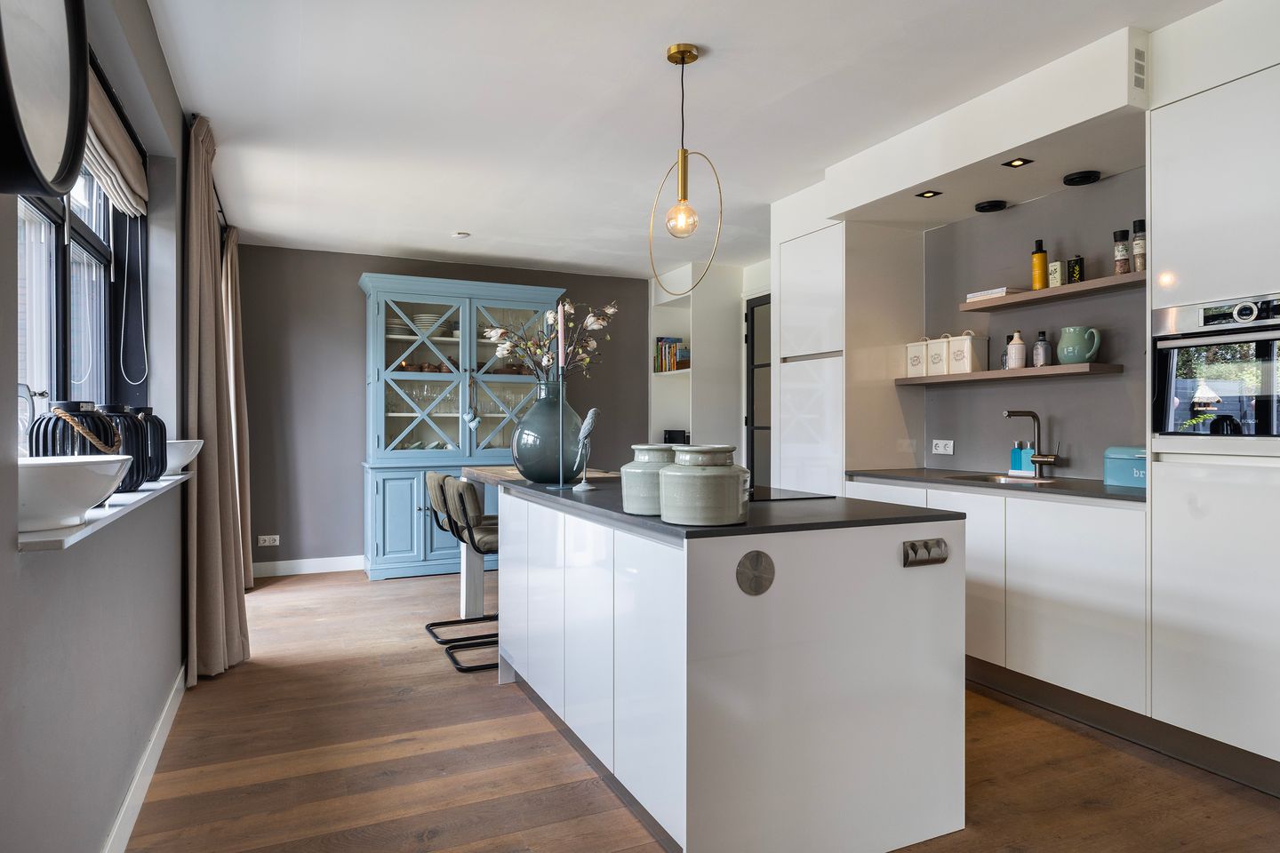 Semi-Detached Home with Panoramic Views of Protected Nature Reserve — 20
