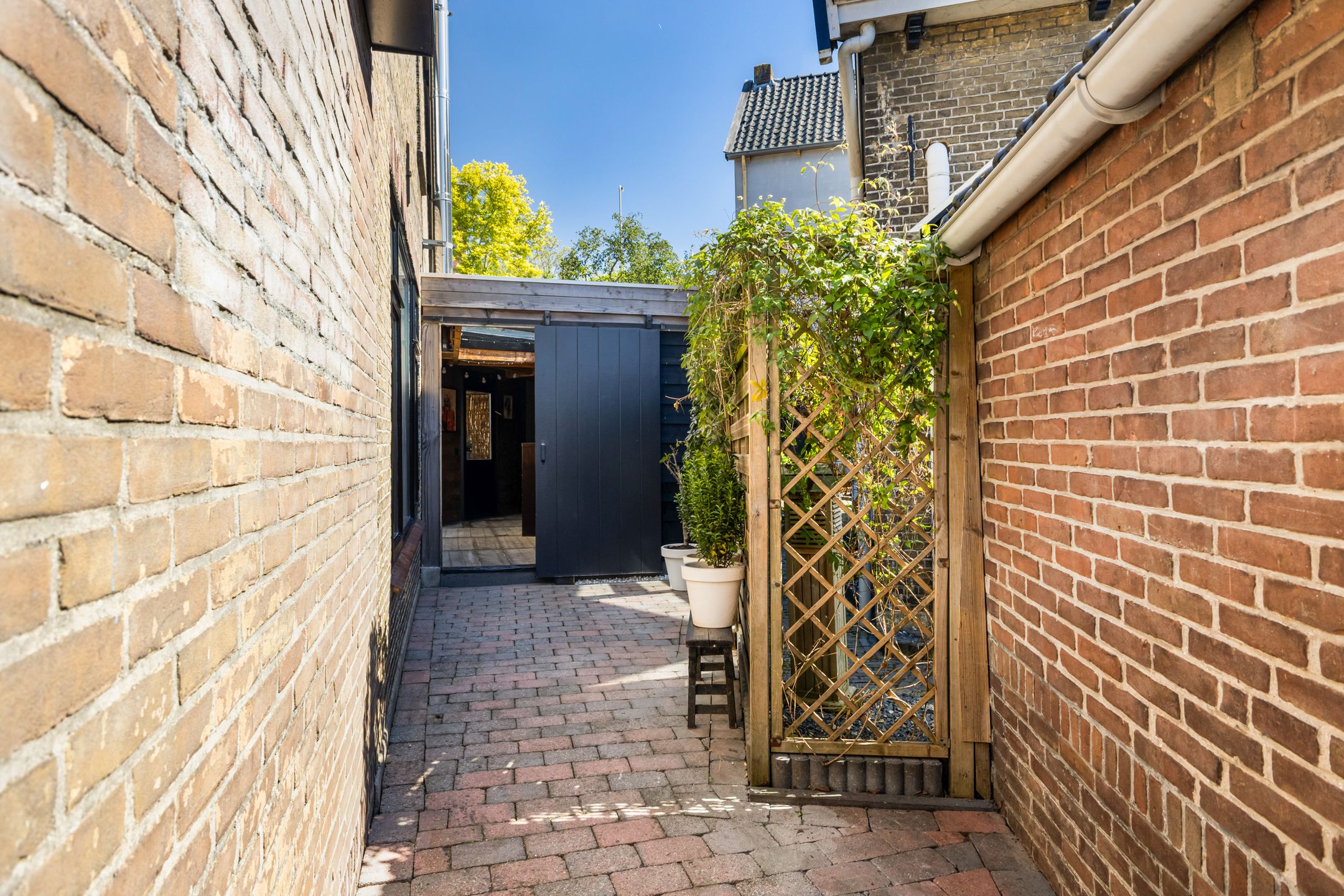 Photo 18 of Onder de Waal 69