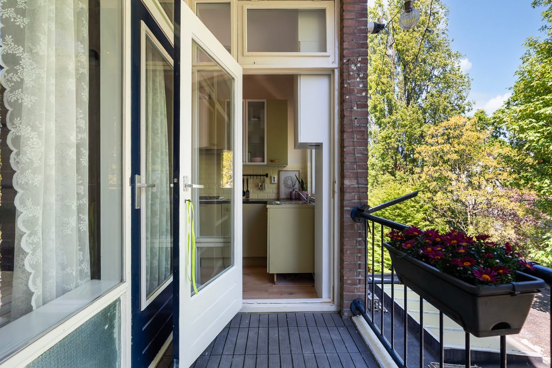 Photo 23 of Agniesestraat 9-C