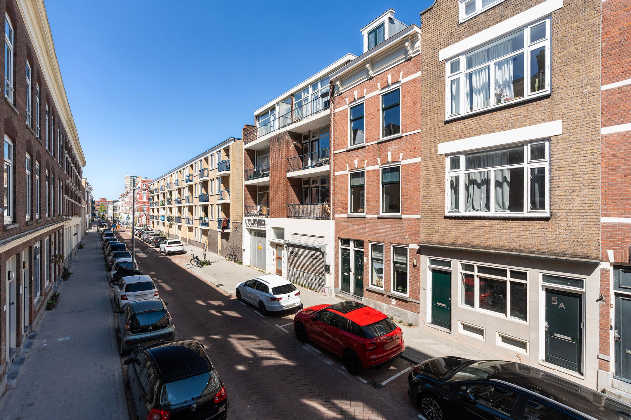 Photo 33 of Agniesestraat 9-C