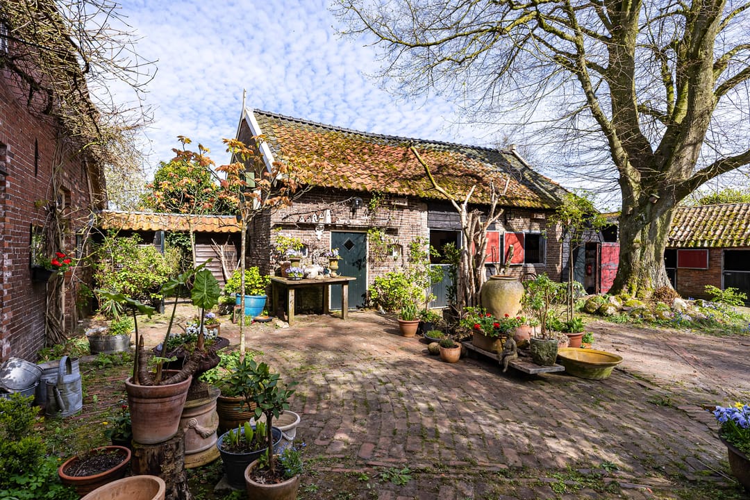 Photo 41 of Zwienhemsdijk 4-A