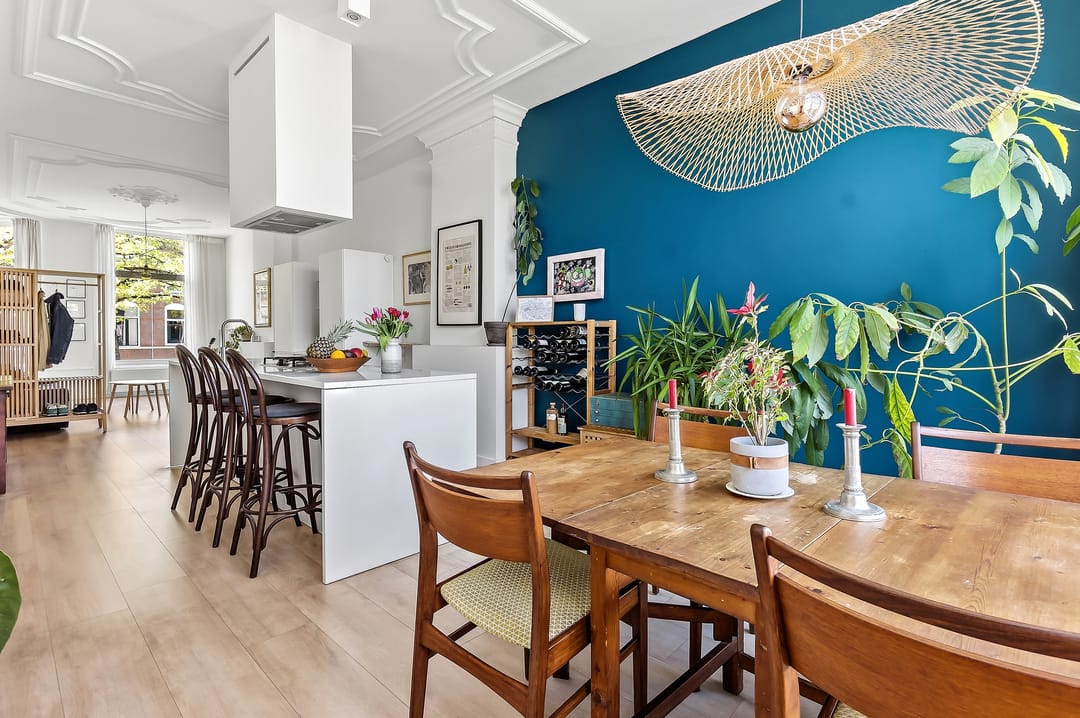 Charming Renovated Apartment in Sought-After Regentessekwartier — 17