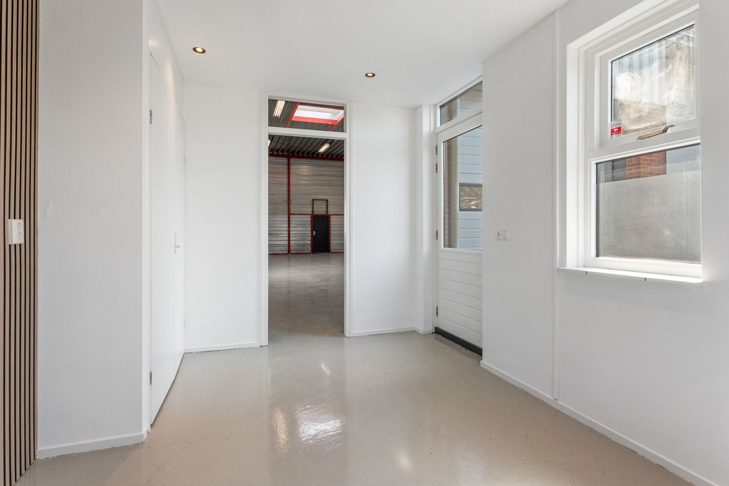 View photo 3 of Transportweg 58