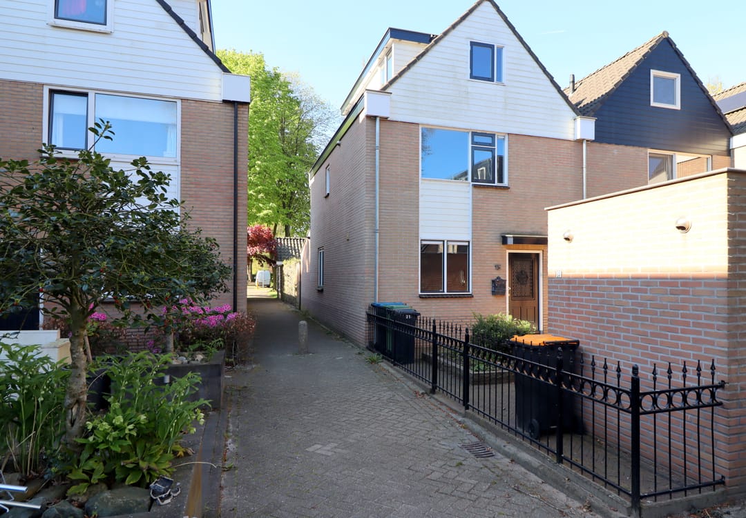 Zwanebloem 15, De Bilt
