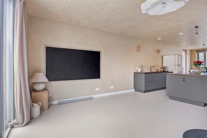 Photo 4 of Ebben 11