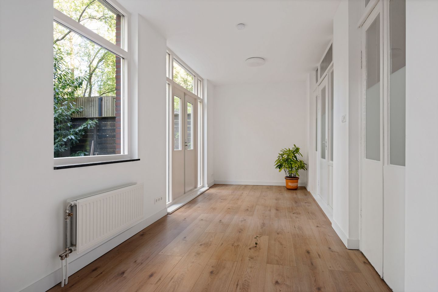 View photo 4 of Van Speijkstraat 37-H