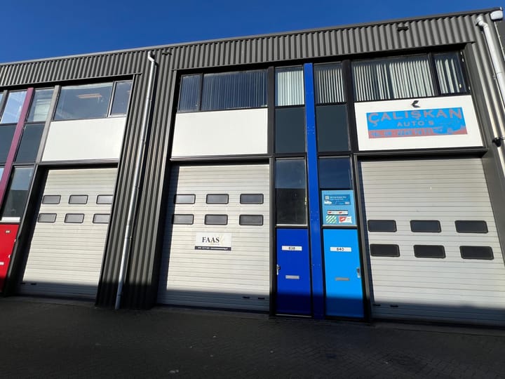 Aventurijn 838, Dordrecht