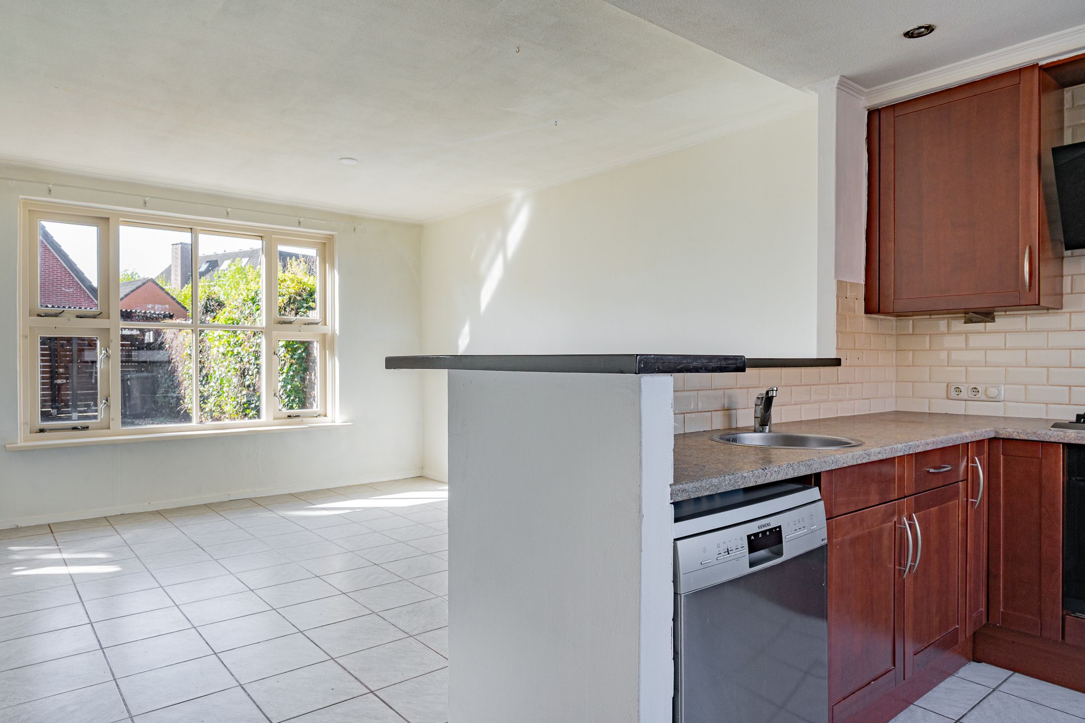 Foto 9 van van Eijbergenstraat 18