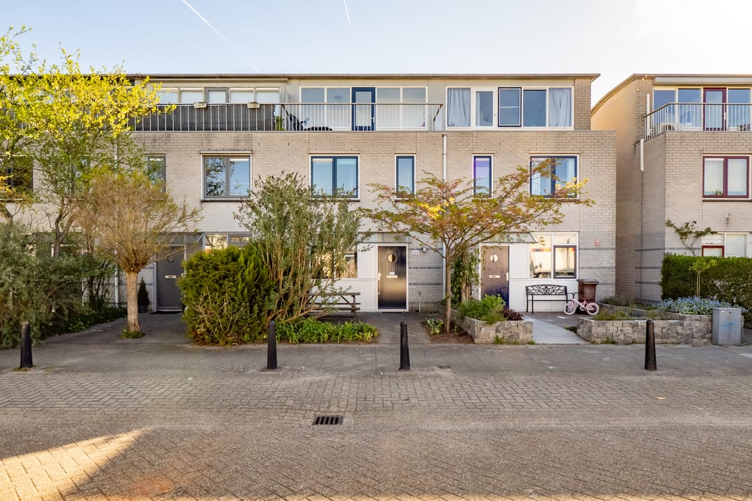Photo 1 of Steve Bikostraat 366