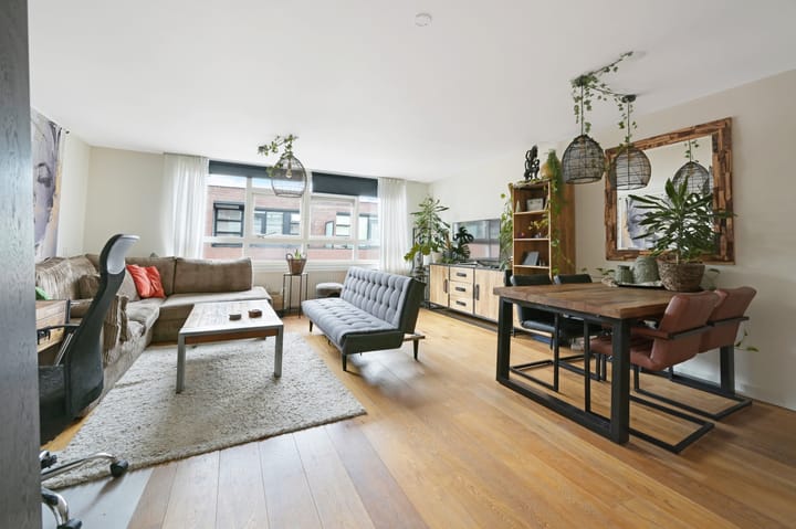 Photo 2 of Pieterstraat 36