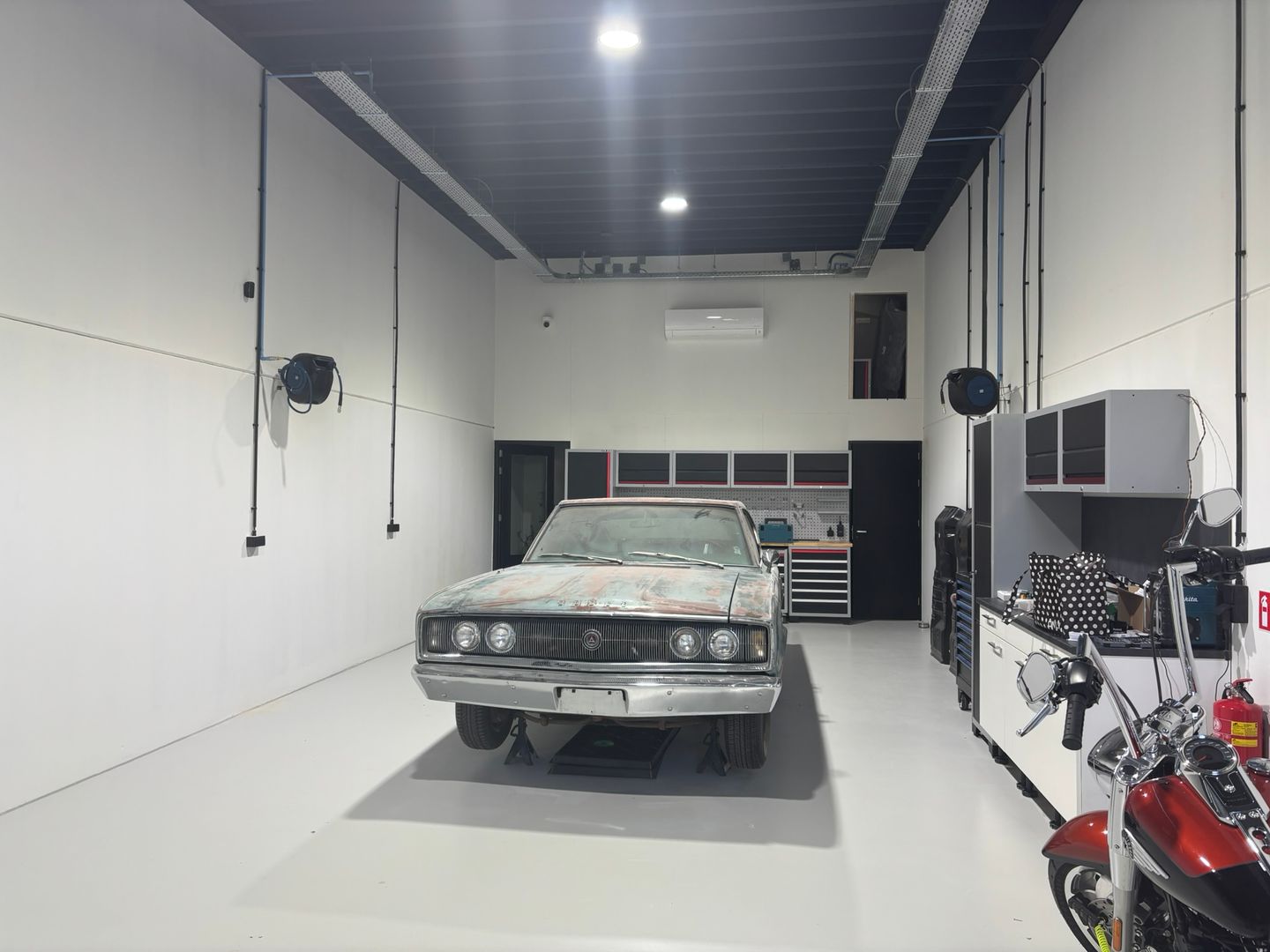 View photo 4 of Industrieweg 10-d