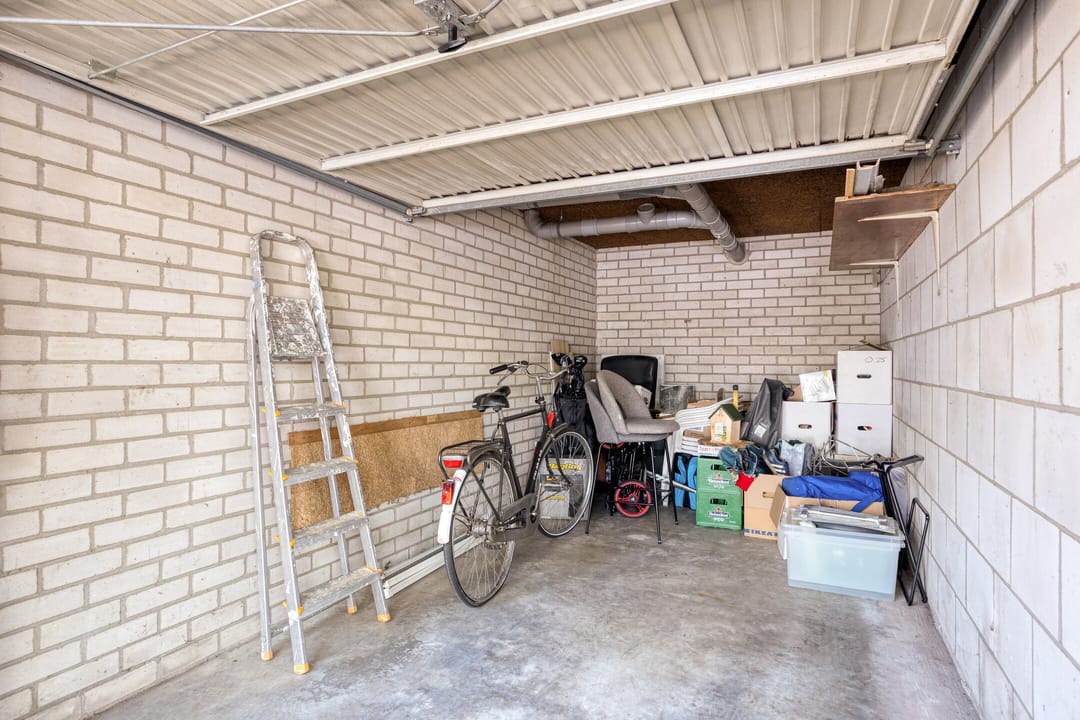 Photo 26 of Wethouder van Eschstraat 99