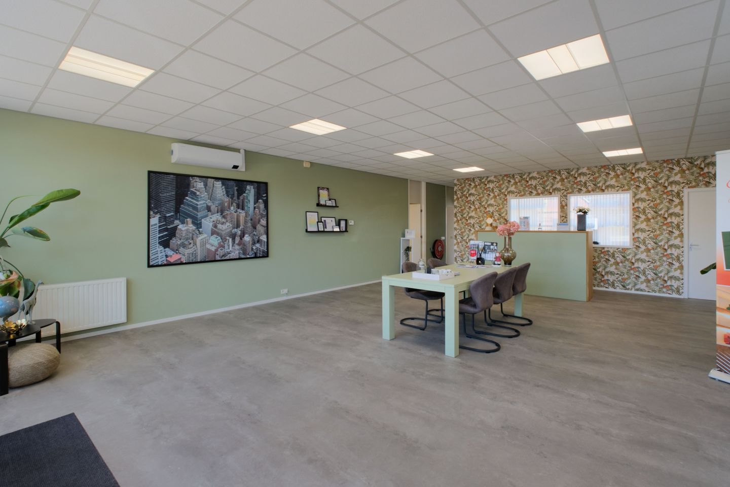 View photo 2 of Ootmarsumsestraat 319