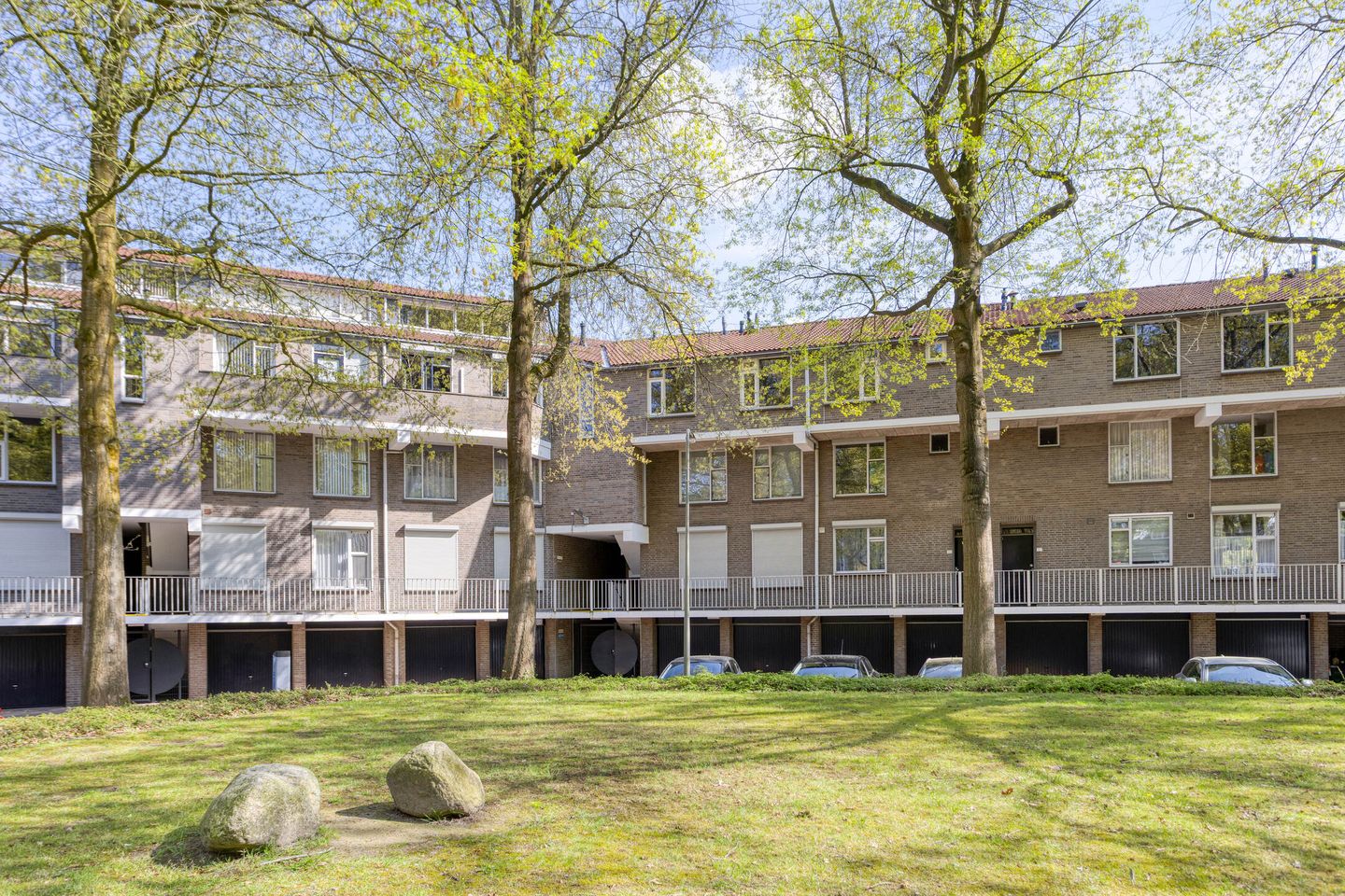Photo 34 of Wethouder van Eschstraat 99