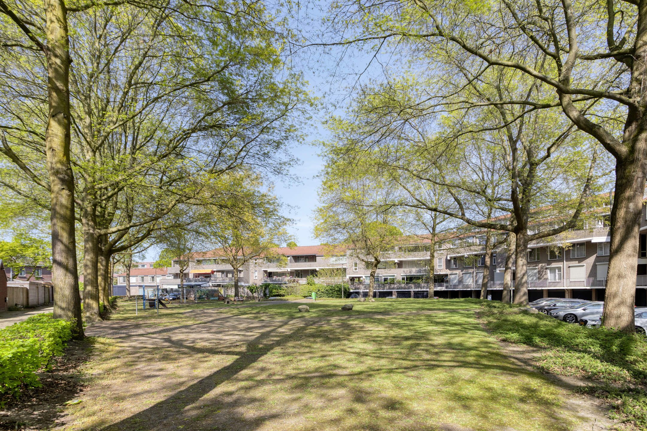 Photo 33 of Wethouder van Eschstraat 99