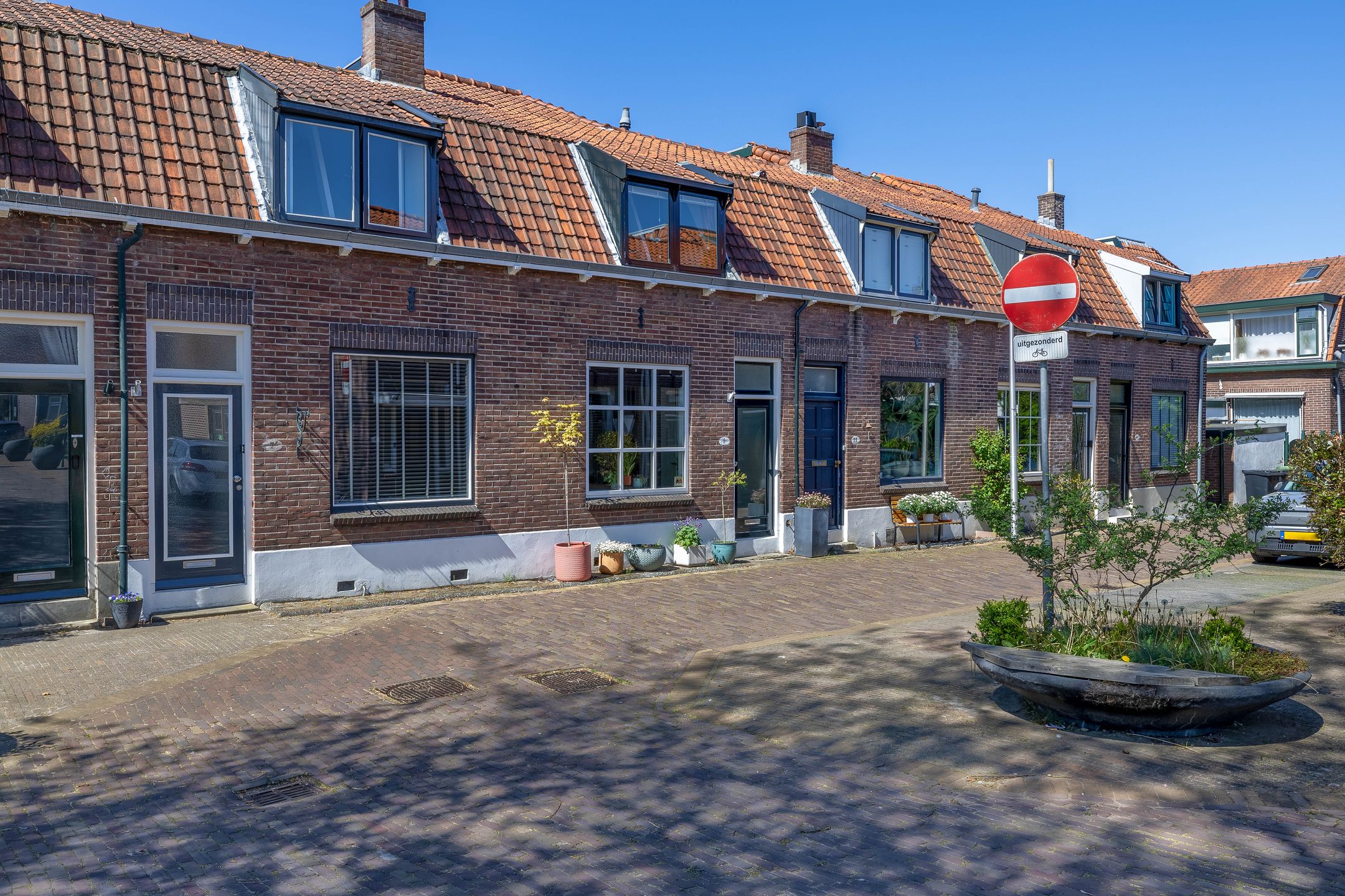 Photo 42 of Alexanderstraat 9