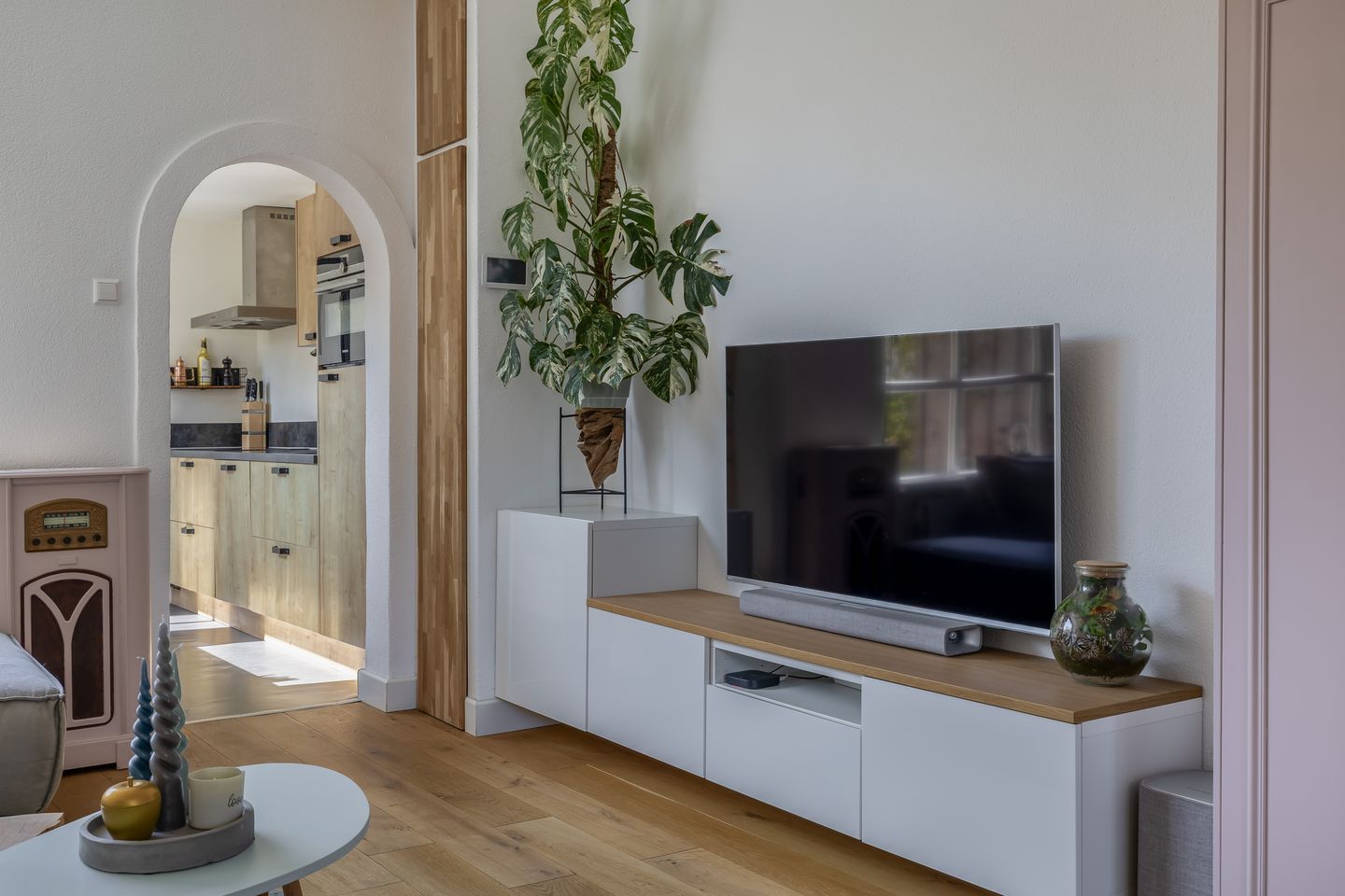 Photo 14 of Alexanderstraat 9