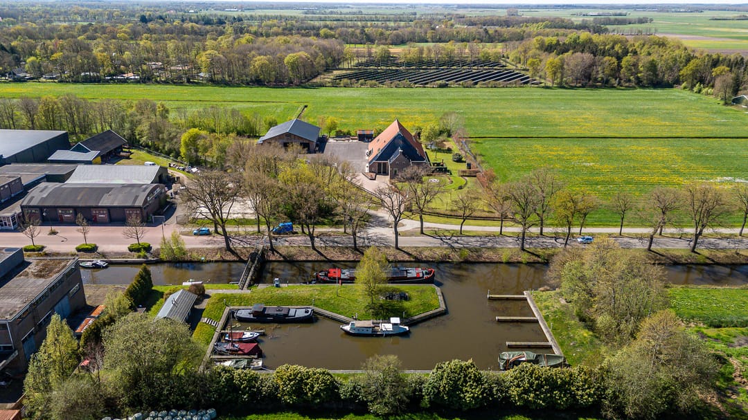 Photo 47 of Heerenveenseweg 3-B