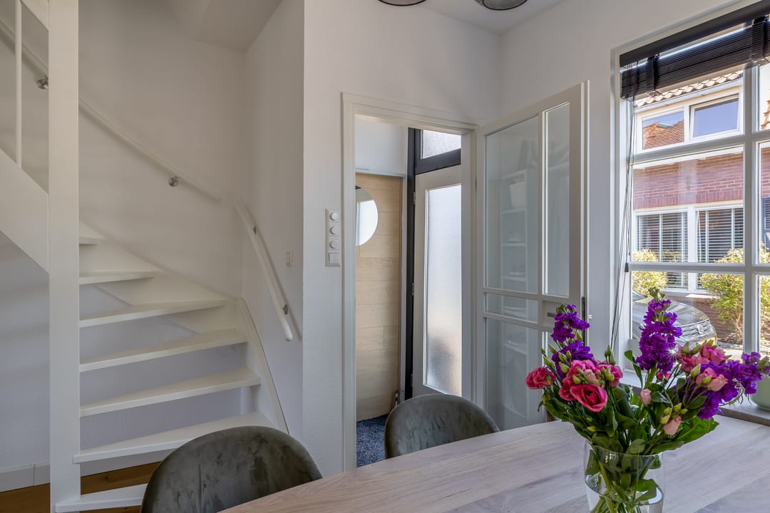 Photo 8 of Alexanderstraat 9