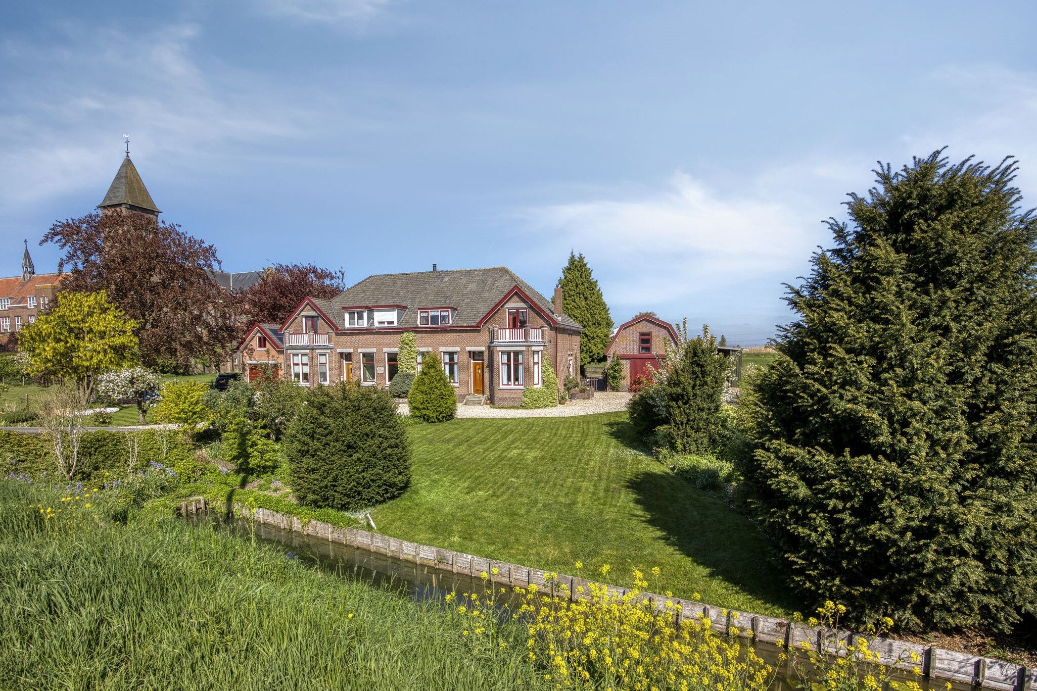 Provincialeweg Oost 56 