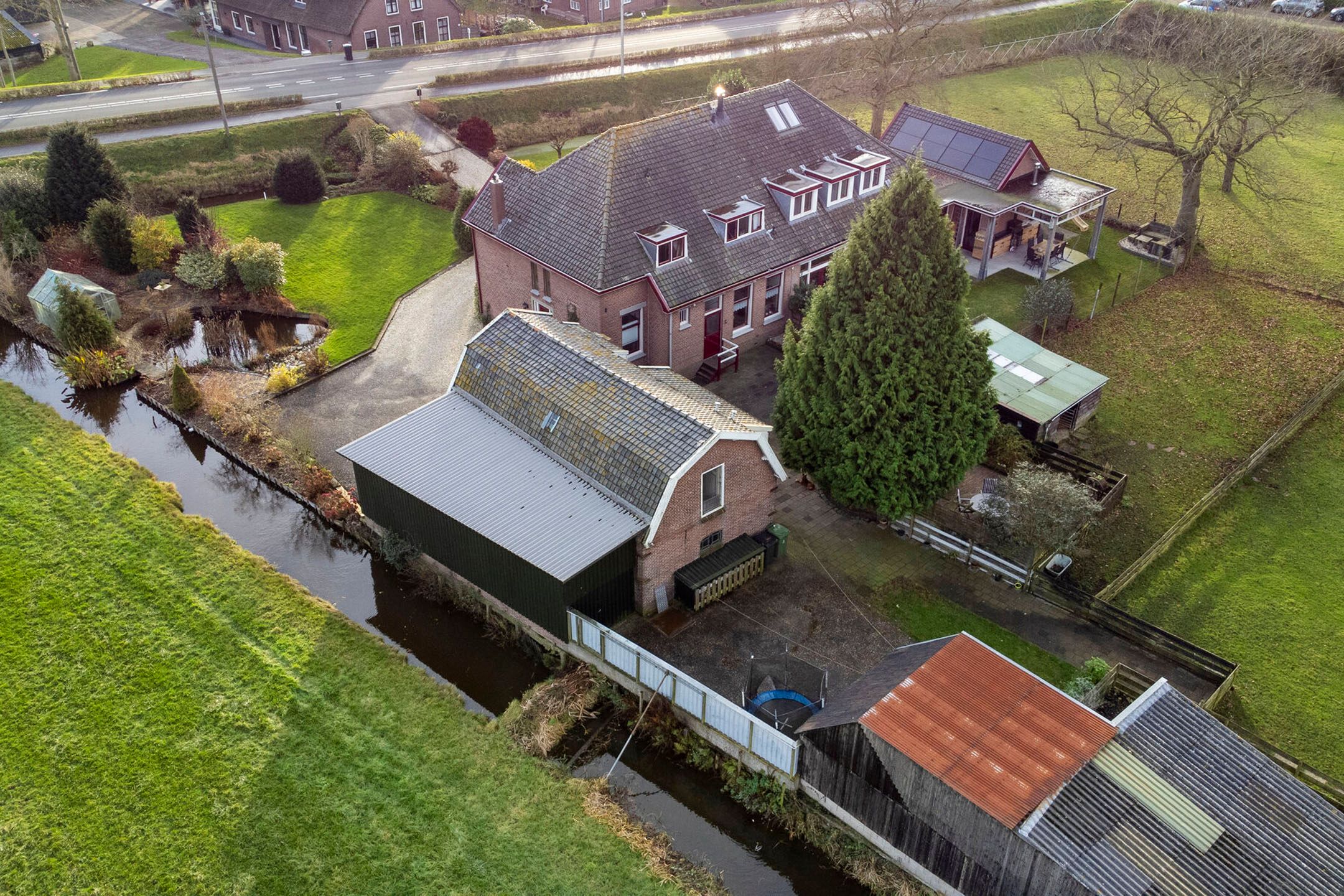 Foto 18 van Provincialeweg Oost 56