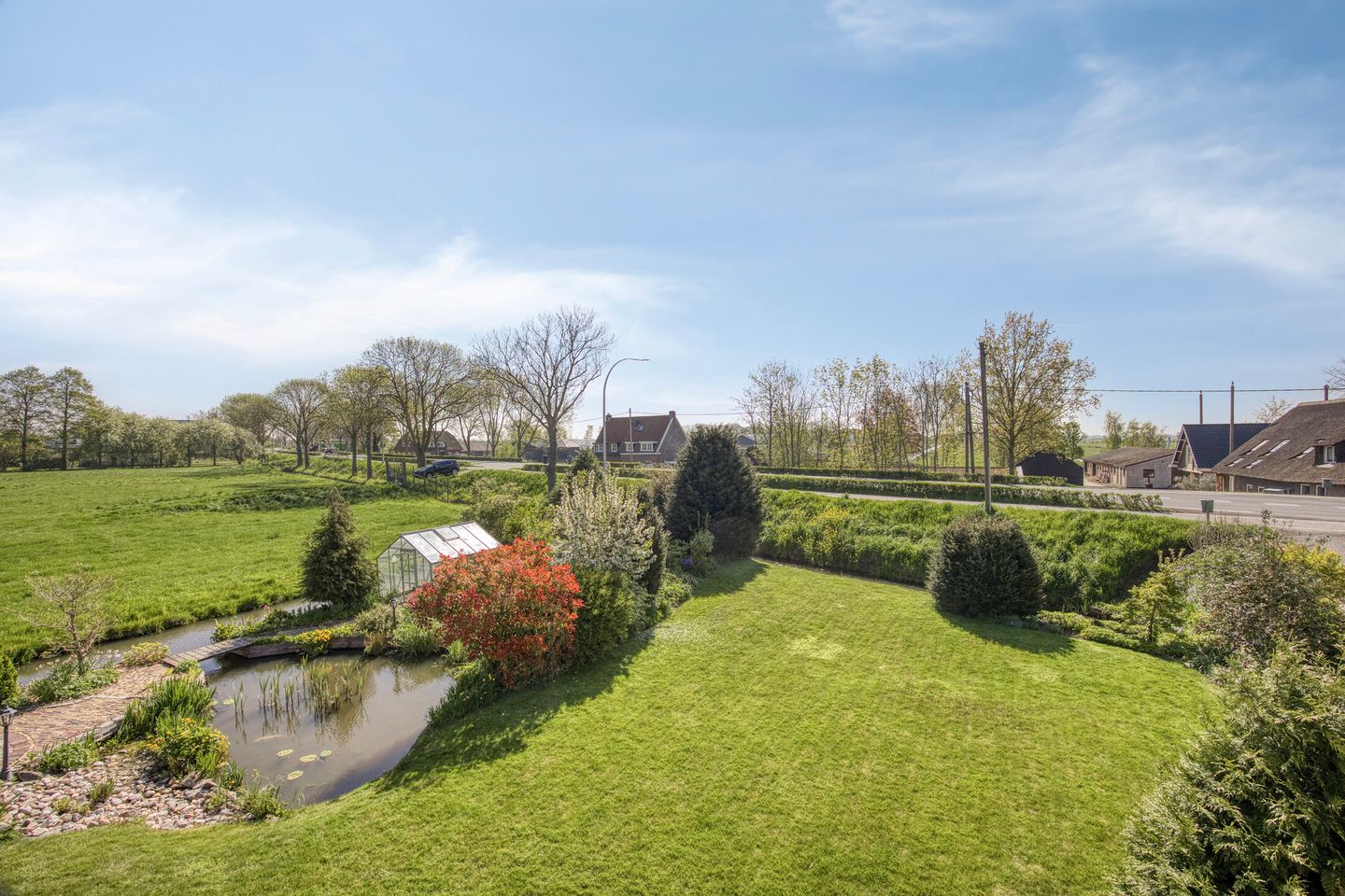 Foto 44 van Provincialeweg Oost 56