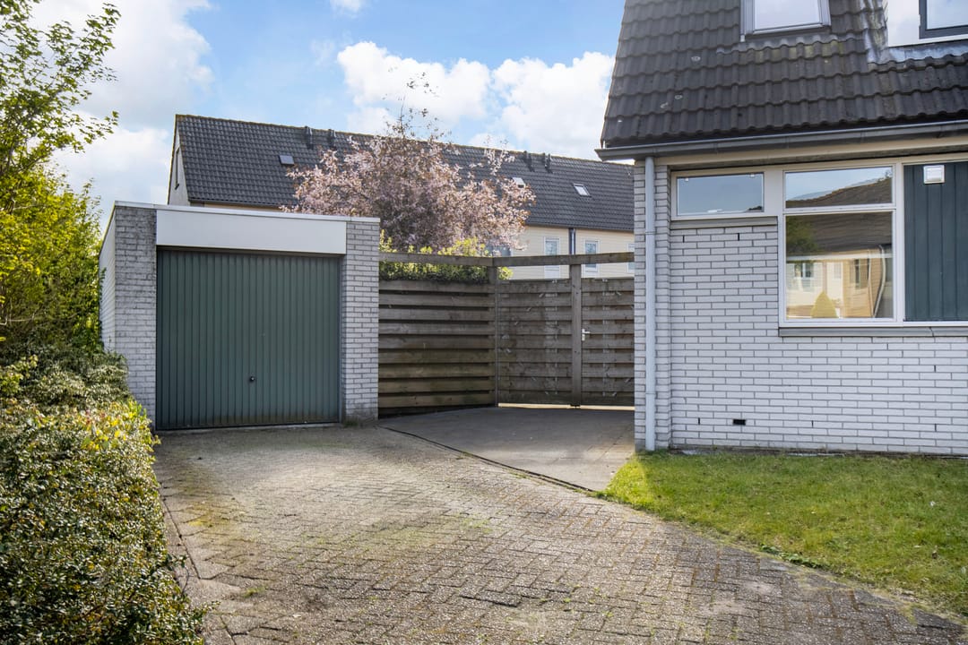 Photo 43 of D'Hondecoeterstraat 12