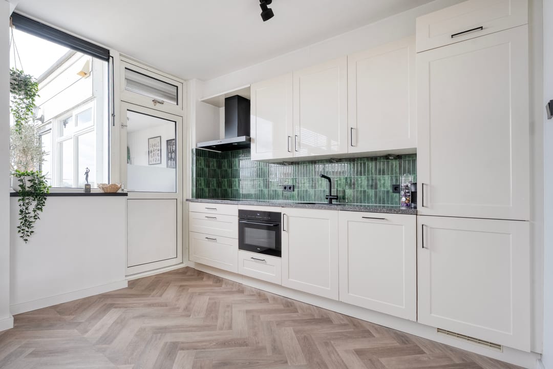 Photo 16 of Goudenregenstraat 23