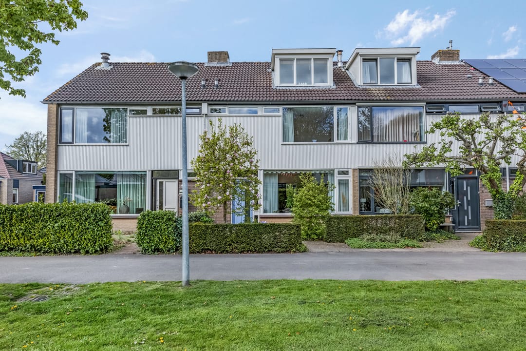 Photo 1 of Jacob van Ruysdaelstraat 10