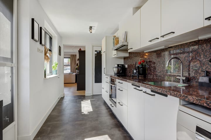 Tussenwoning te koop: Fortstraat 9, Vught