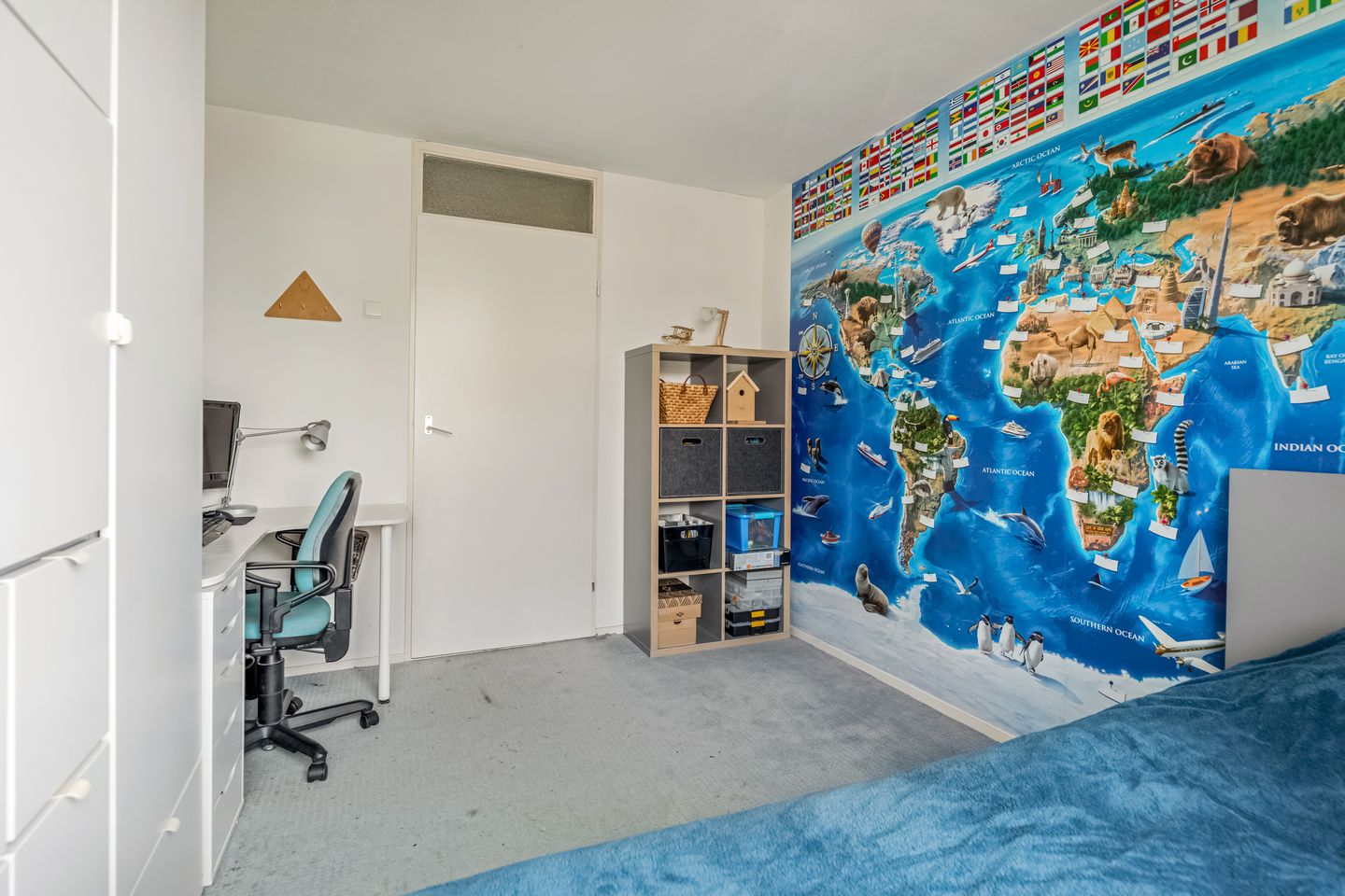 Photo 20 of Jacob van Ruysdaelstraat 10