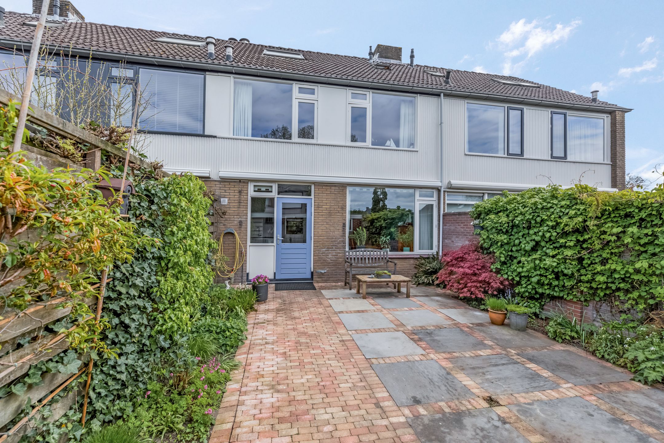 Photo 33 of Jacob van Ruysdaelstraat 10