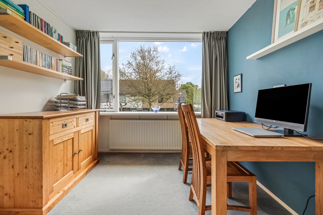 Photo 22 of Jacob van Ruysdaelstraat 10
