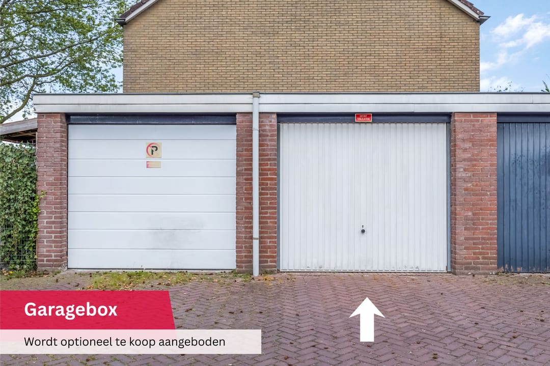 Photo 38 of Jacob van Ruysdaelstraat 10