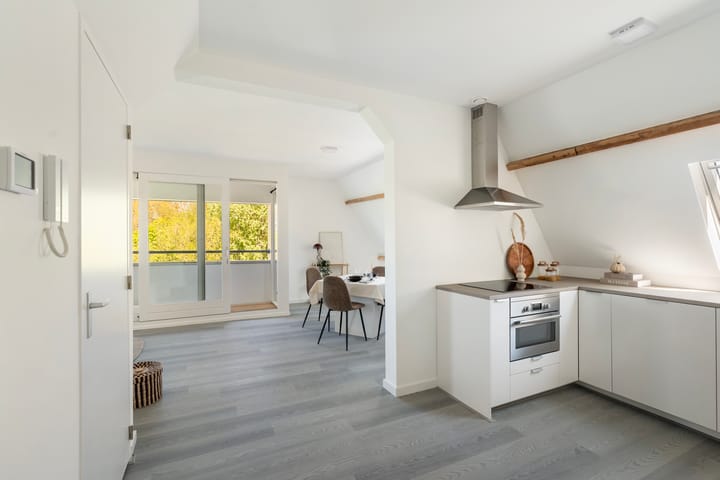 Photo 2 of Parallelstraat 73-C