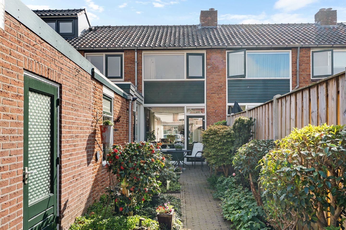 Photo 29 of Maarten Harpertsz. Trompstraat 26